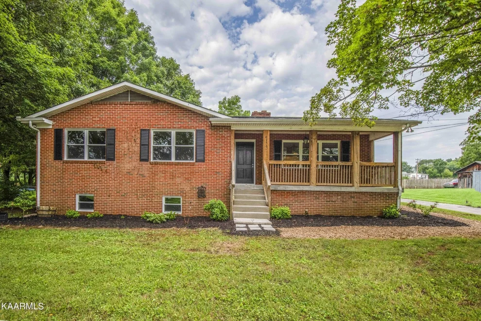Unit for sale at 4756 Wildwood Rd, Maryville, TN 37804