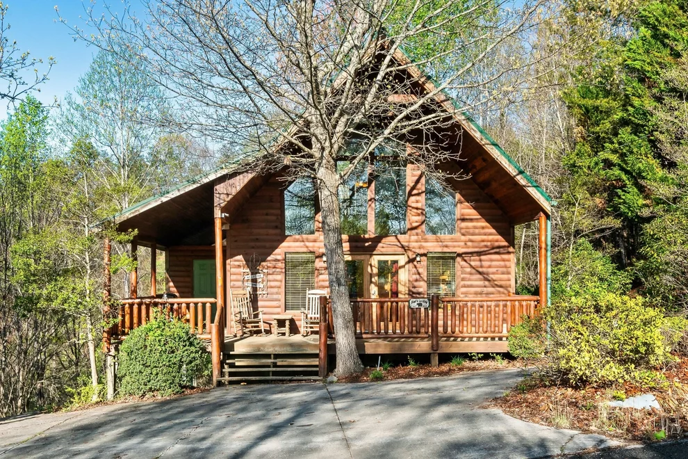 Unit for sale at 1810 Skyhawk Lane, Sevierville, TN 37876