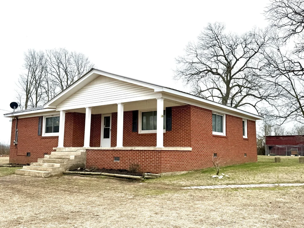 Unit for sale at 1803 Highway 64 W, Lawrenceburg, TN 38464