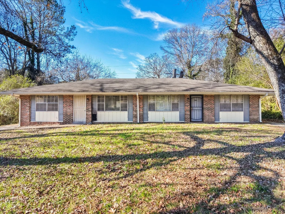 Unit for sale at 4061 Teakwood Drive, Chattanooga, TN 37416