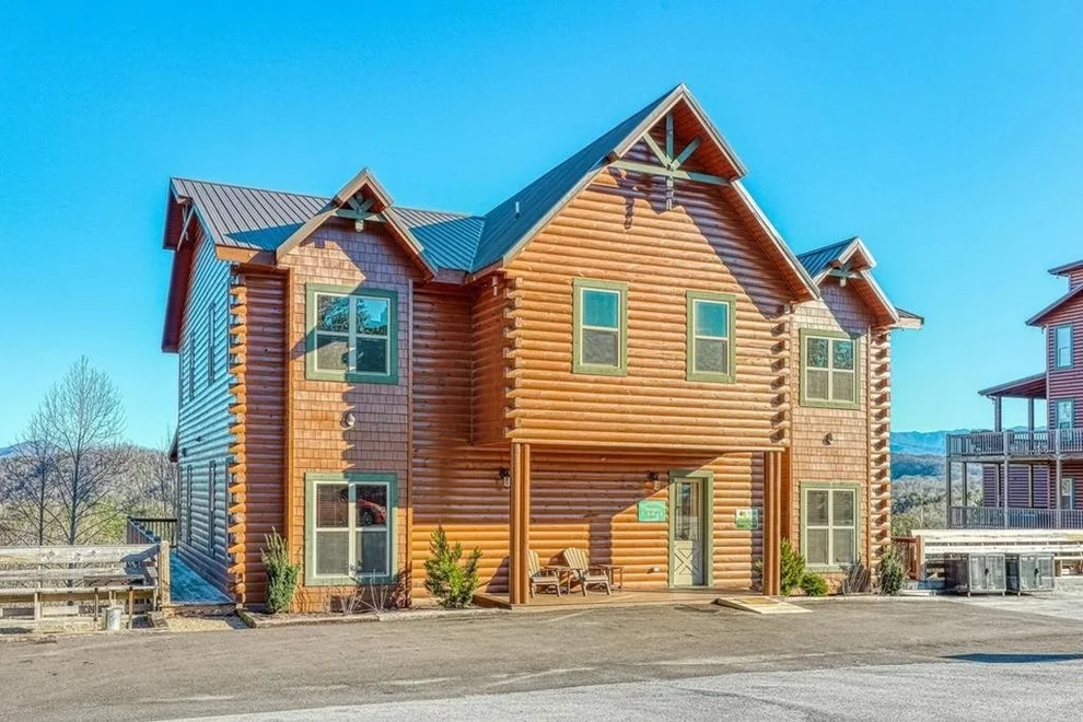 Unit for sale at 2010 Thistle Thorn Trail, Sevierville, TN 37876