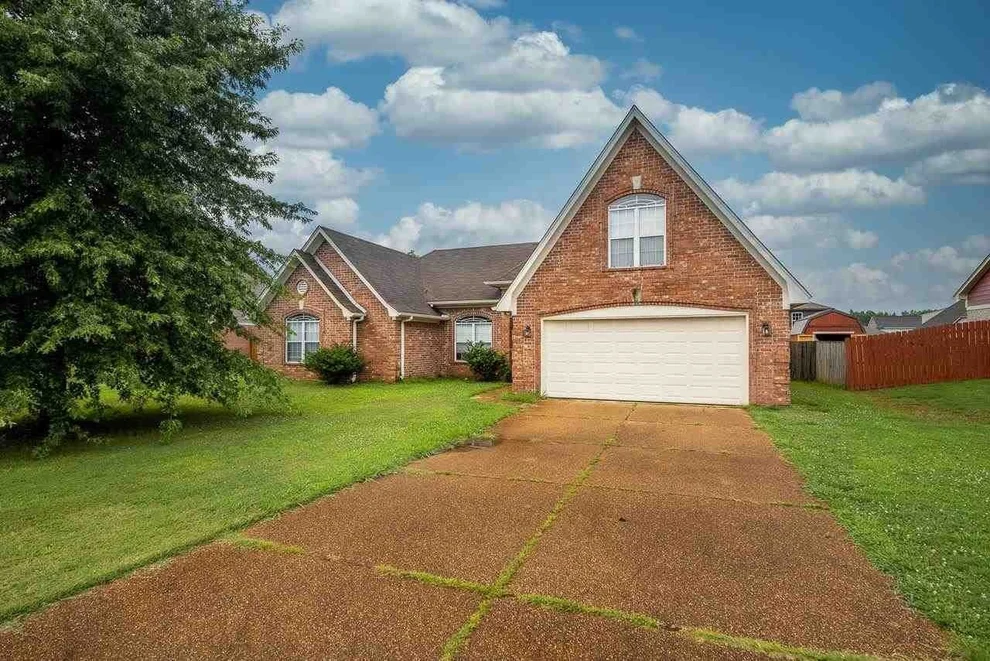 Unit for sale at 6376 RANER CREEK DR, Bartlett, TN 38135