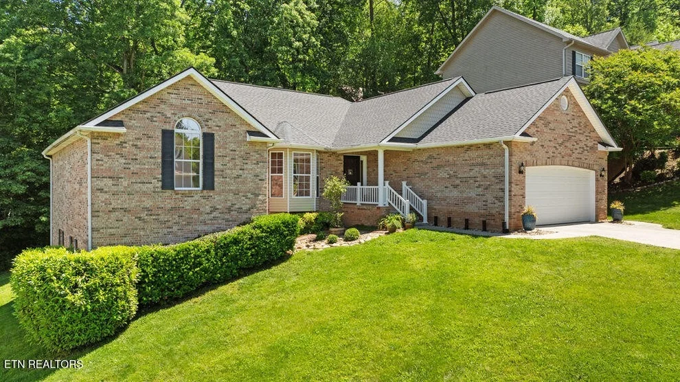 Unit for sale at 2124 Elm Grove Lane, Knoxville, TN 37932