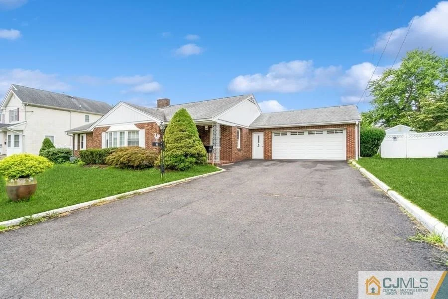 Unit for sale at 24 Chapel Street, Edison, NJ 08817