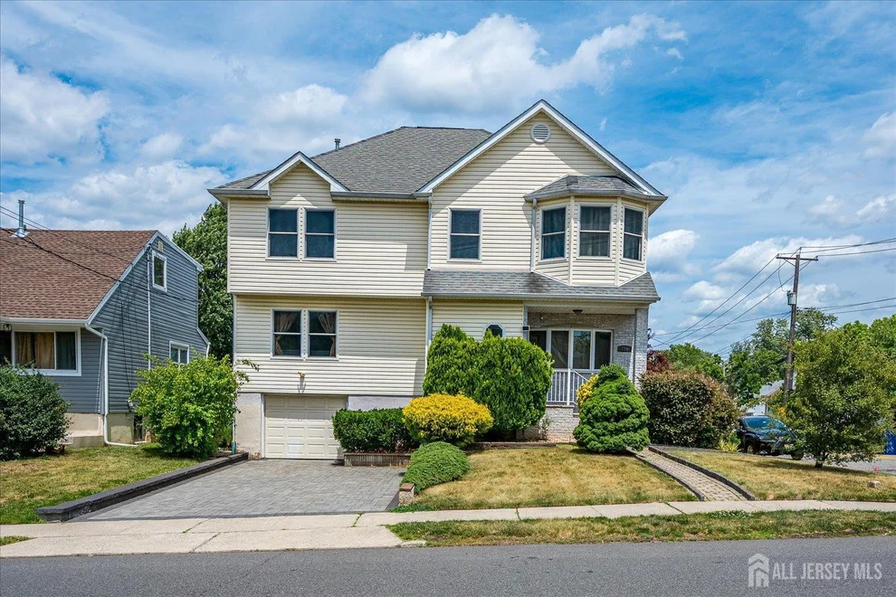 Unit for sale at 720 Ford Avenue, Menlo Park Terrace, NJ 08840