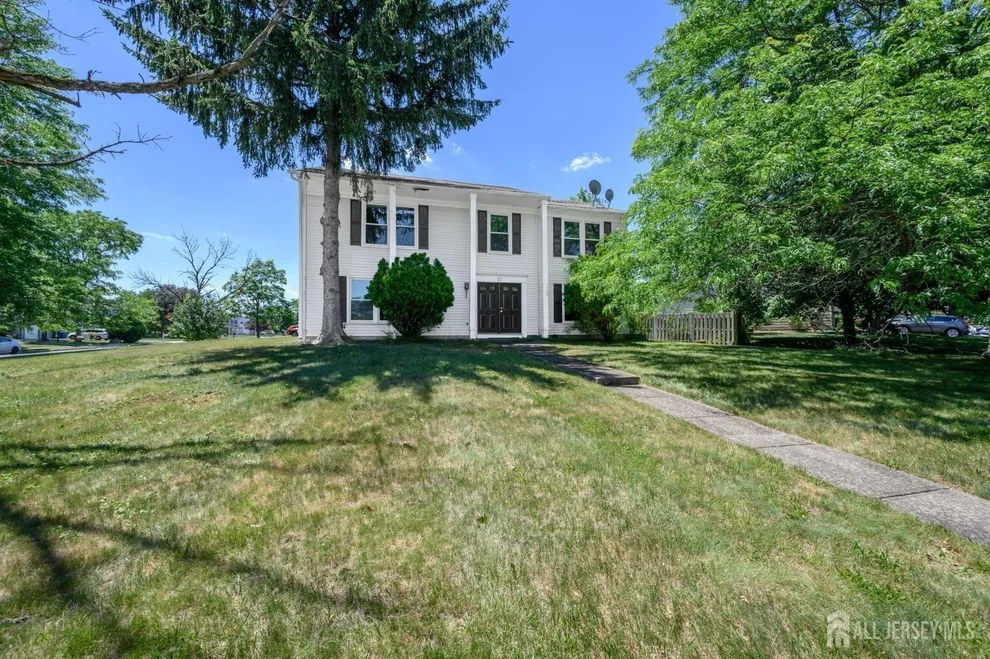 Unit for sale at 23 Gulick Lane, Plainsboro, NJ 08536