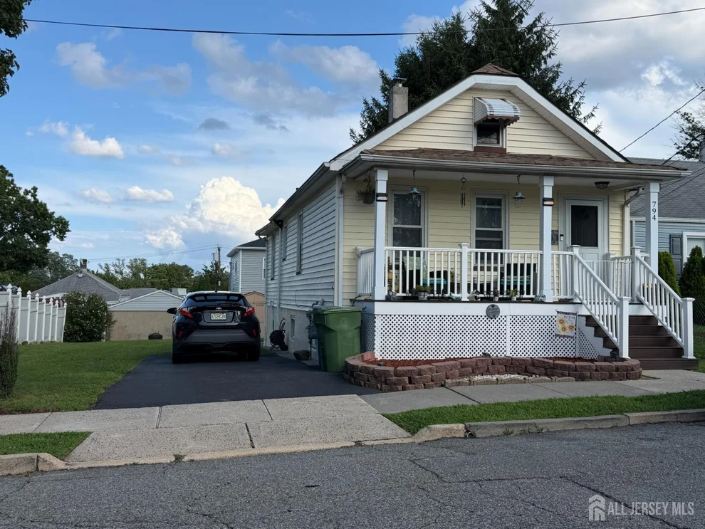 Unit for sale at 794 Robbins Street, Perth Amboy, NJ 08861