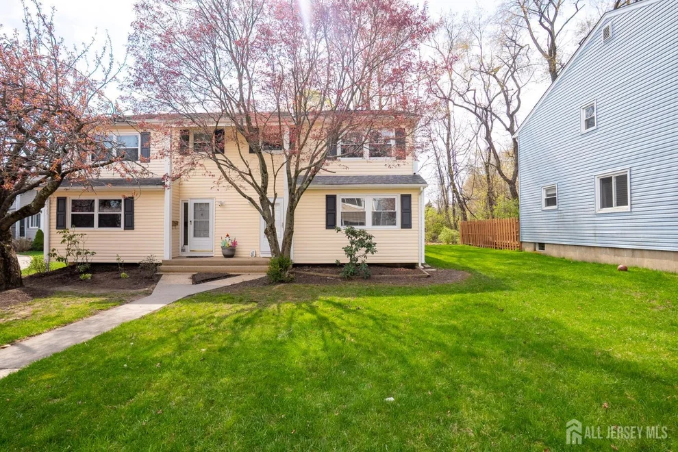 Unit for sale at 26 Davids Court, South Brunswick, NJ 08810