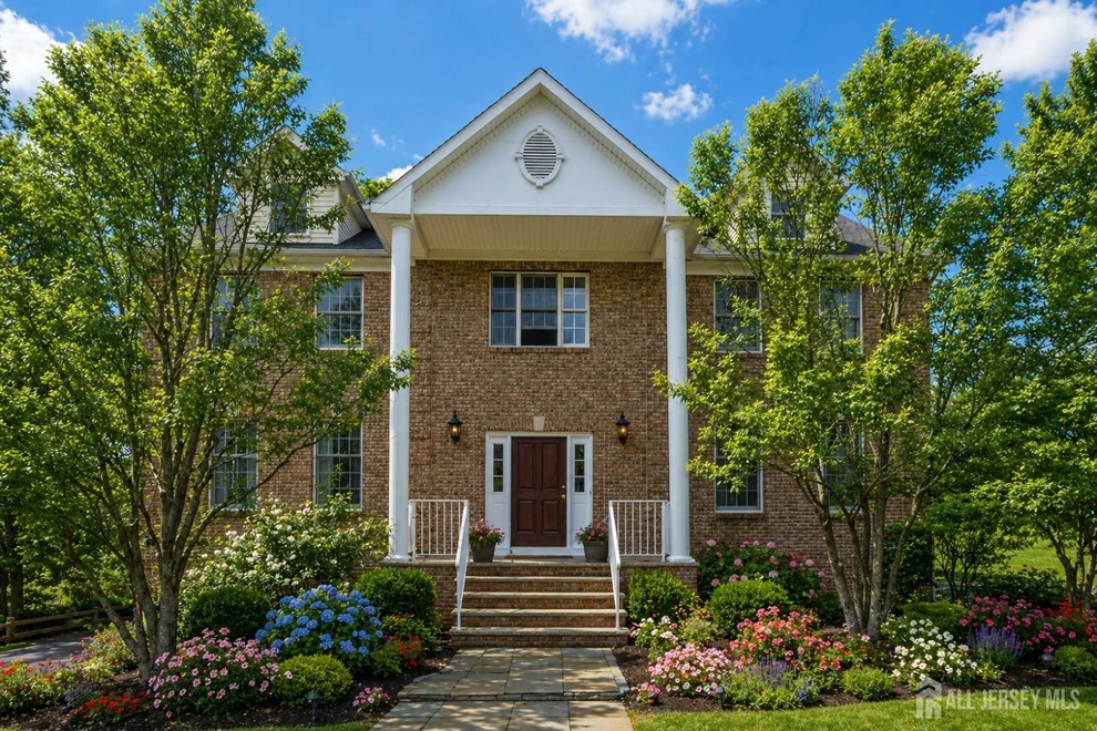 Unit for sale at 20 Sleepy Hollow Road, Denville, NJ 07834