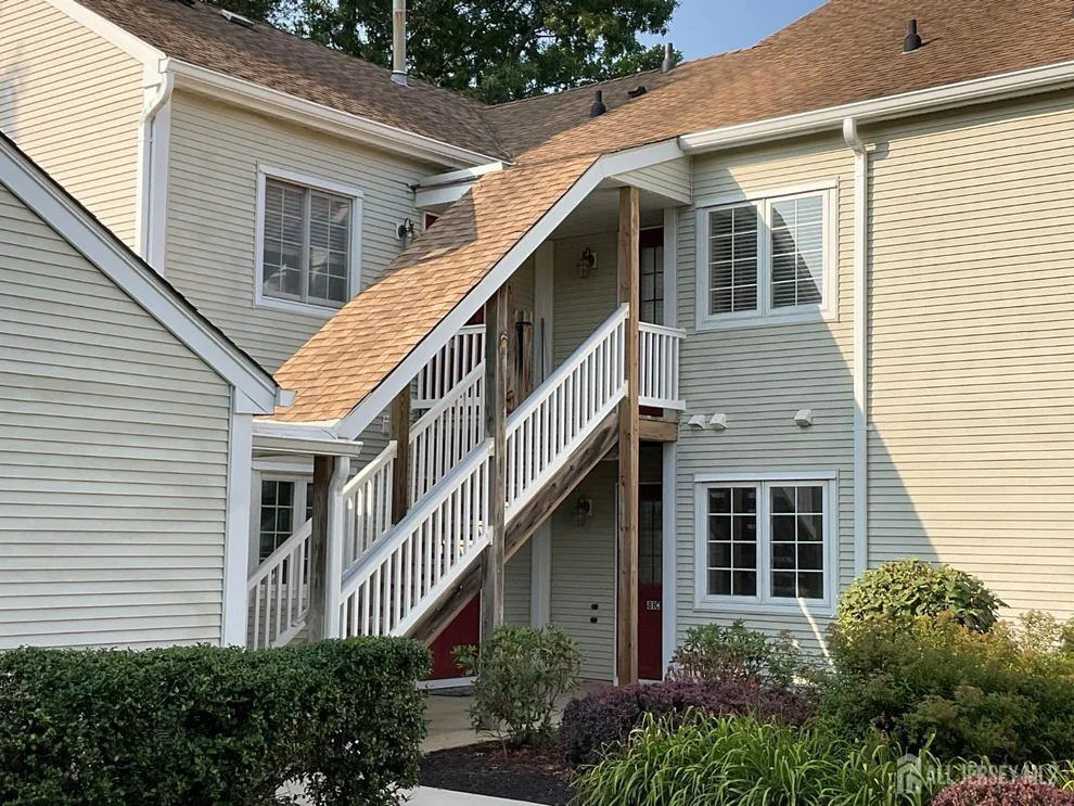 Unit for sale at 81 Winthrop Road, Monroe, NJ 08831