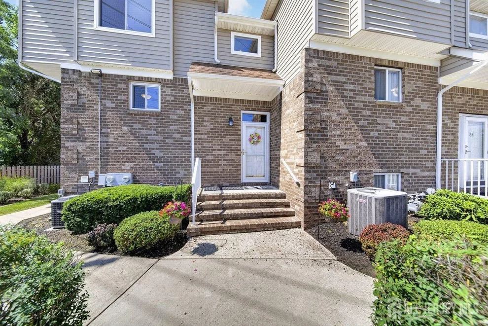 Unit for sale at 55 Marina View Drive, Sewaren, NJ 07077