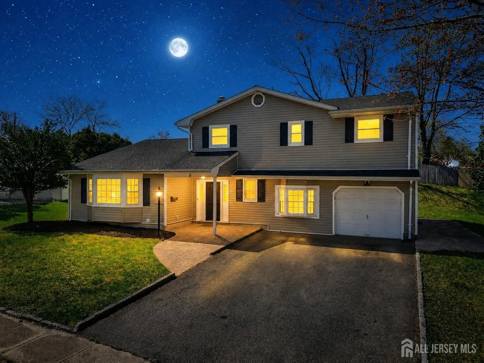 Unit for sale at 8 Starodub Drive, Milltown, NJ 08850