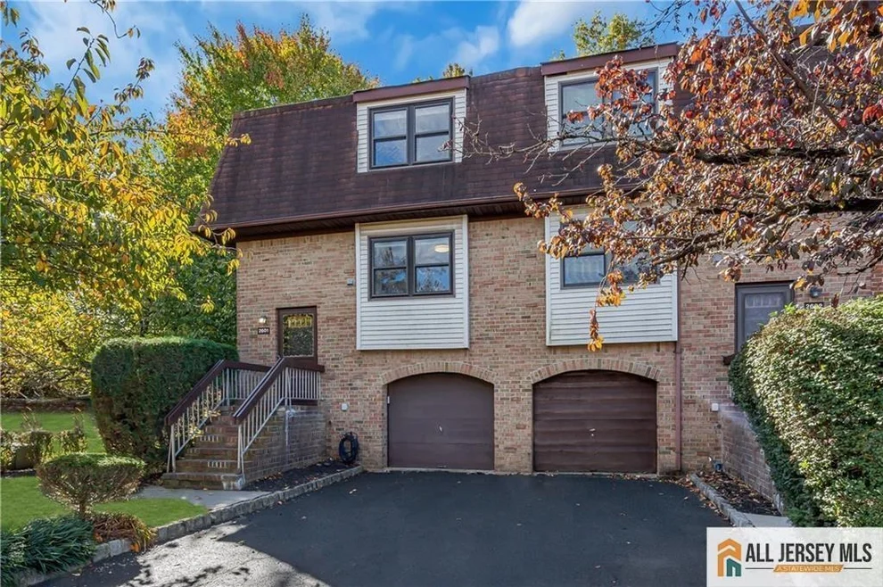 Unit for sale at 2601 N Oaks Boulevard, North Brunswick, NJ 08902
