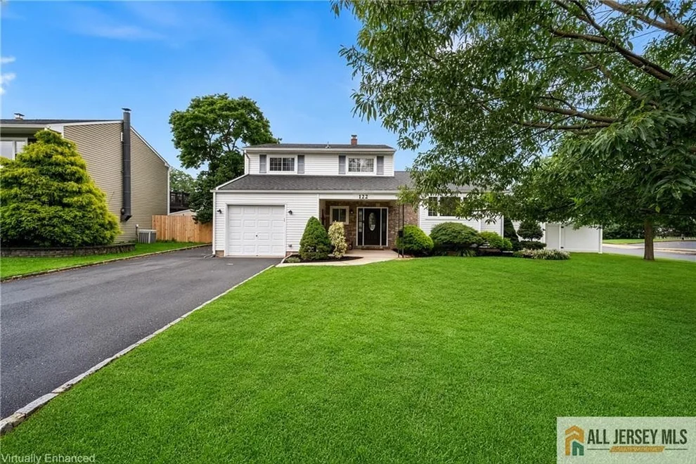 Unit for sale at 122 Benart Place, Middlesex, NJ 08846