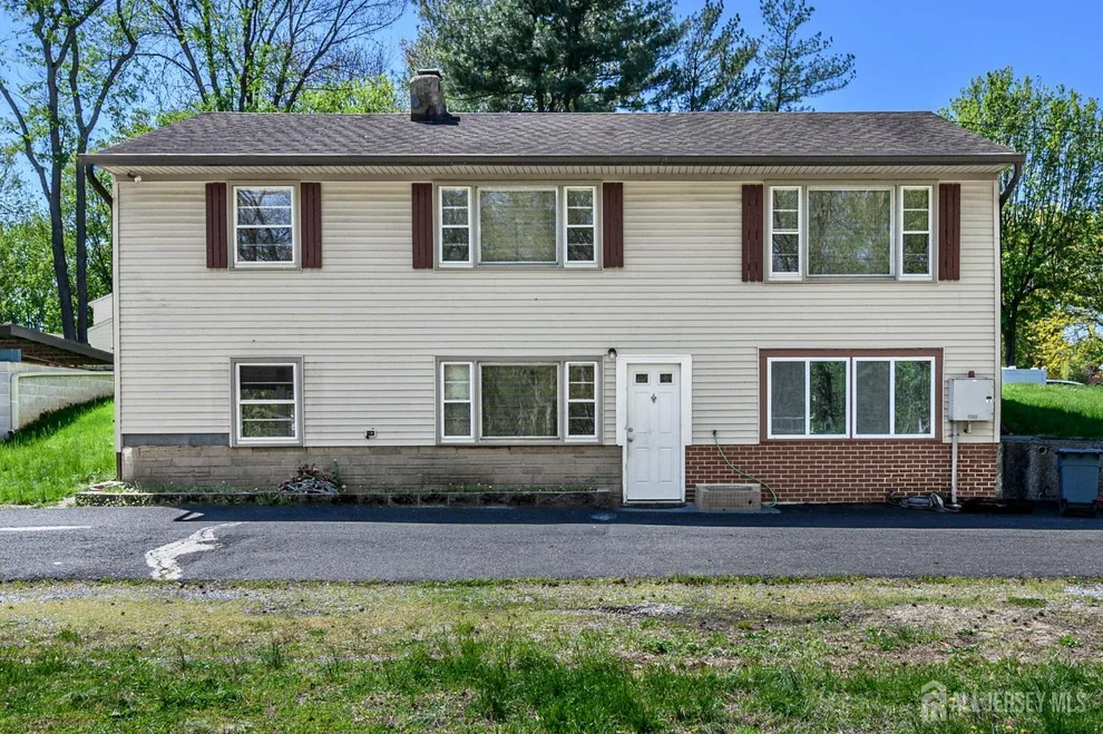 Unit for sale at 784 Yardville Hamilton Square Road, Hamilton, NJ 08691