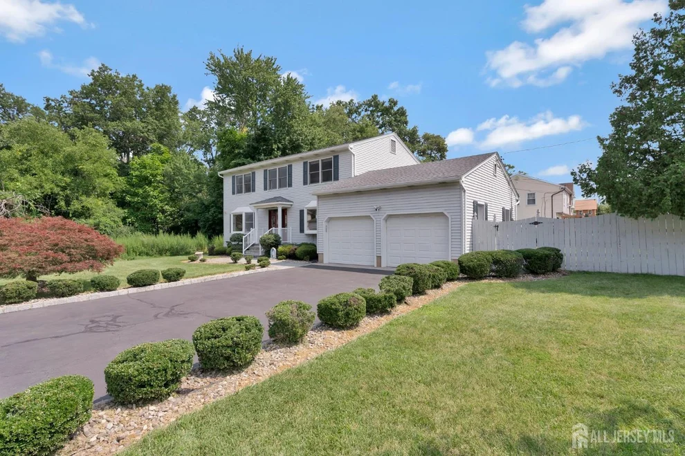 Unit for sale at 331 Arlington Avenue, South Plainfield, NJ 07080