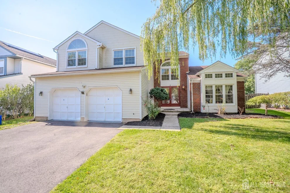Unit for sale at 4 Chipwood Lane, North Brunswick, NJ 08902
