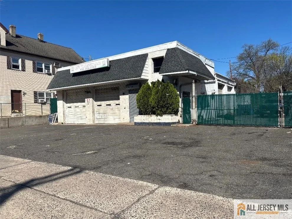 Unit for sale at 383 Somerset Street, Franklin, NJ 08873