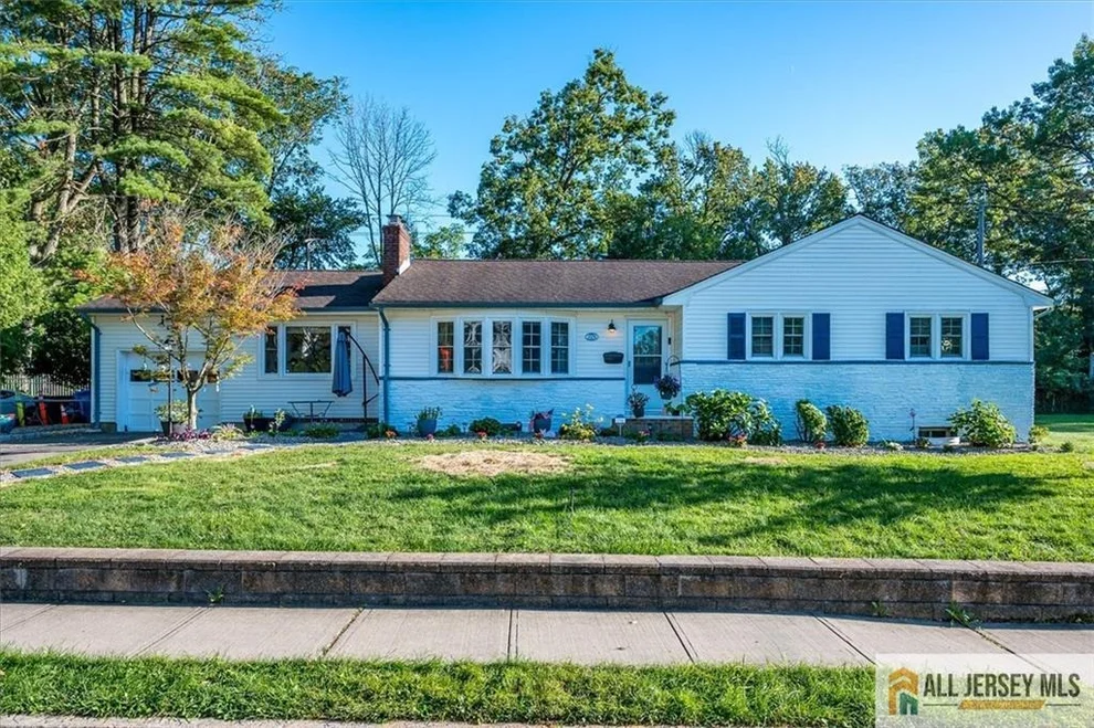 Unit for sale at 228 Norris Avenue, Metuchen, NJ 08840