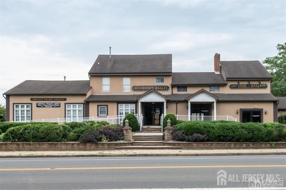 Unit for sale at 220 Forsgate Drive, Monroe, NJ 08831