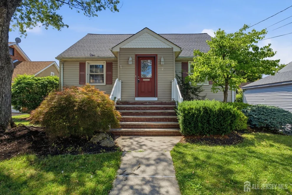 Unit for sale at 2 Oakwood Place, North Brunswick, NJ 08902