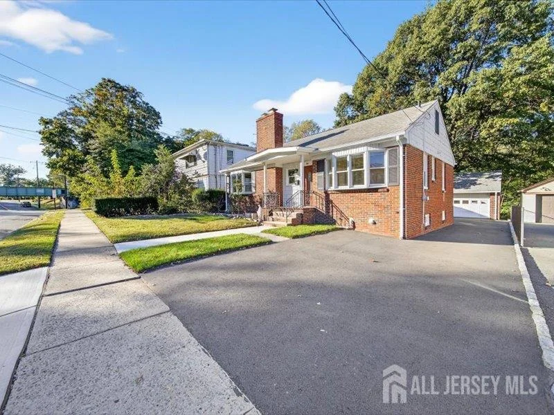 Unit for sale at 54 Freeman Street, Woodbridge Proper, NJ 07095