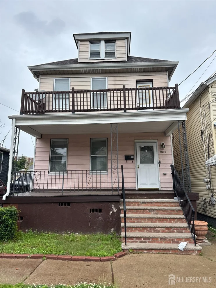 Unit for sale at 181 redmond Street, New Brunswick, NJ 08901