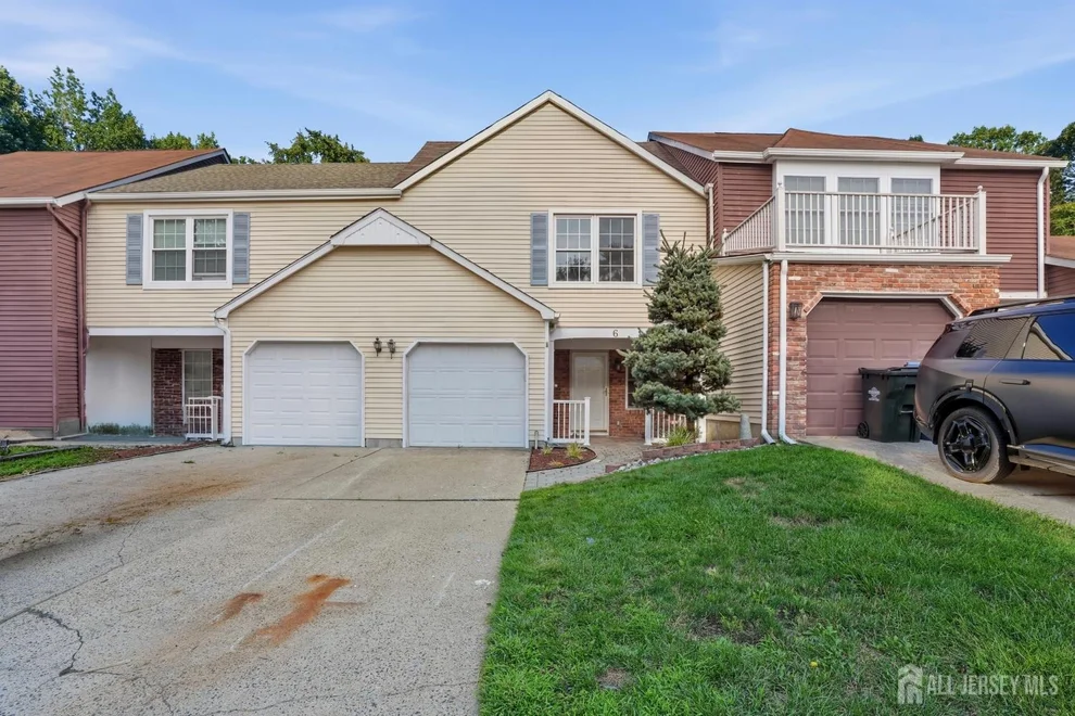Unit for sale at 6 Killington Court, Old Bridge, NJ 08857