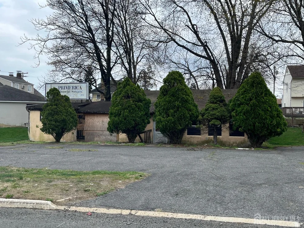 Unit for sale at 1 1st Street, Sayreville, NJ 08879