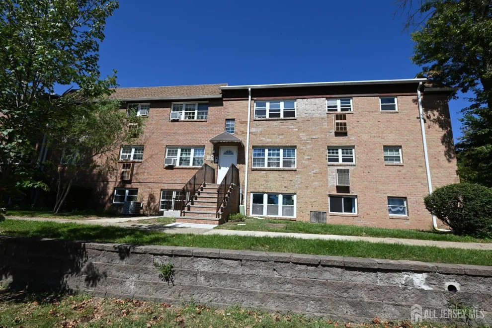 Unit for sale at 271 College Drive, Edison, NJ 08817