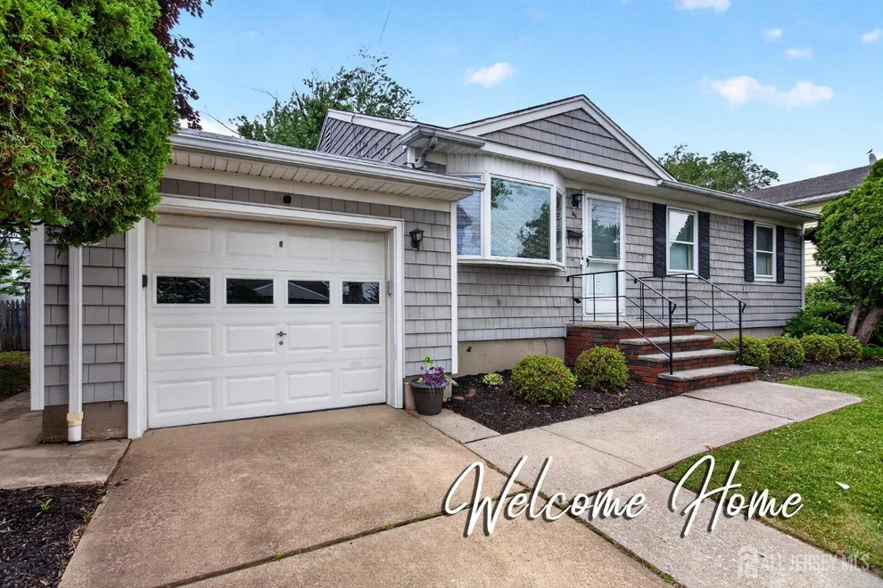 Unit for sale at 56 Whitman Street, Carteret, NJ 07008