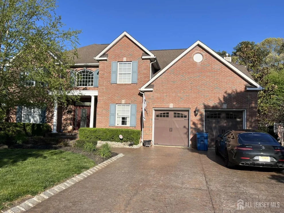 Unit for sale at 7 Dominic Drive, Monroe, NJ 08831
