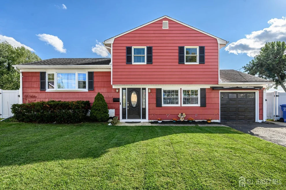 Unit for sale at 71 Aberdeen Avenue, Iselin, NJ 08830