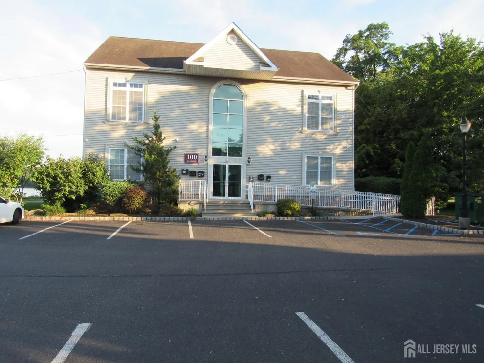 Unit for sale at 100 Lakeview Drive, Monroe, NJ 08831