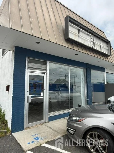 Unit for sale at 272 State Route 18 Route, East Brunswick, NJ 08816