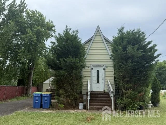 Unit for sale at 970 Hamilton Street, Franklin, NJ 08873