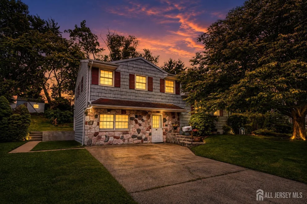 Unit for sale at 287 Crestwood Drive, Milltown, NJ 08850