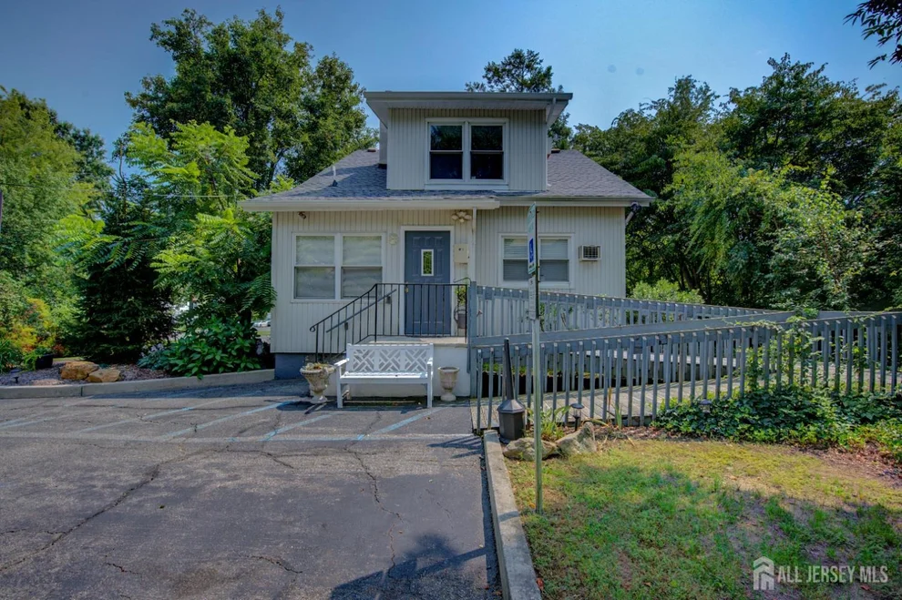 3960 State Rte 516