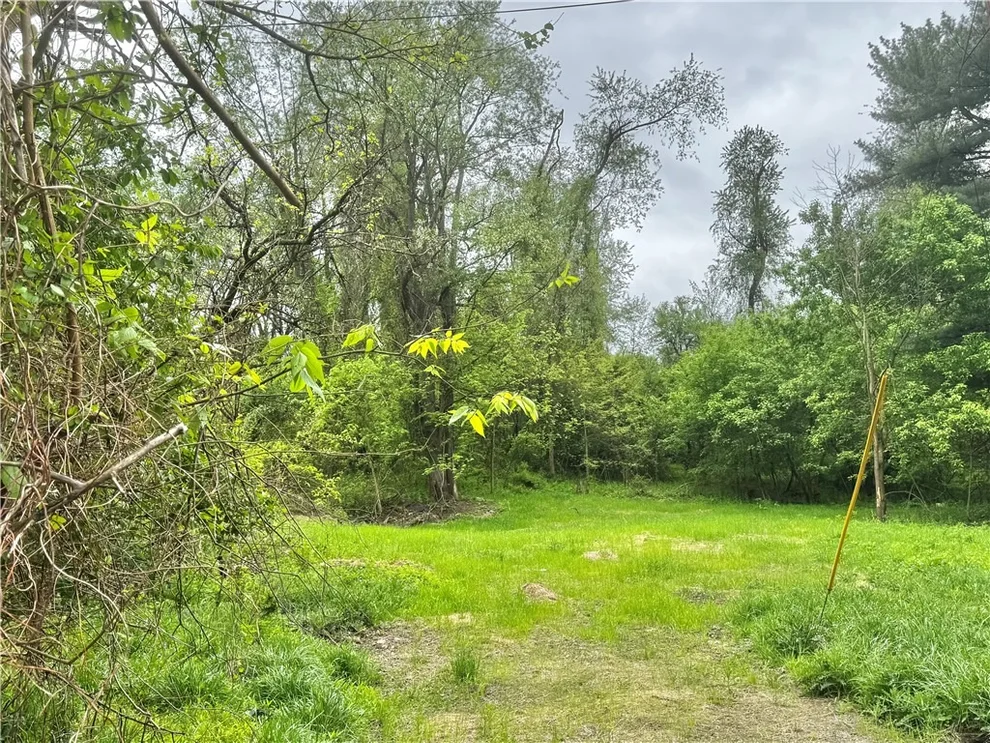 Unit for sale at 902 Wanner Ave, Carroll Twp, PA 15063