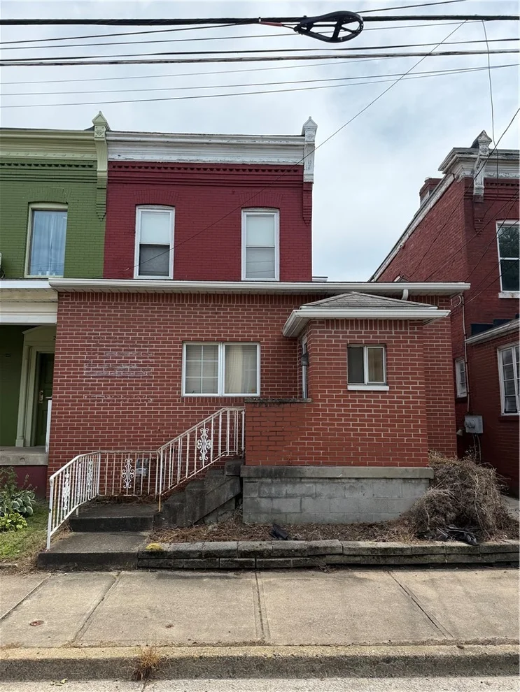 Unit for sale at 224 S 5th Street, Jeannette, PA 15644