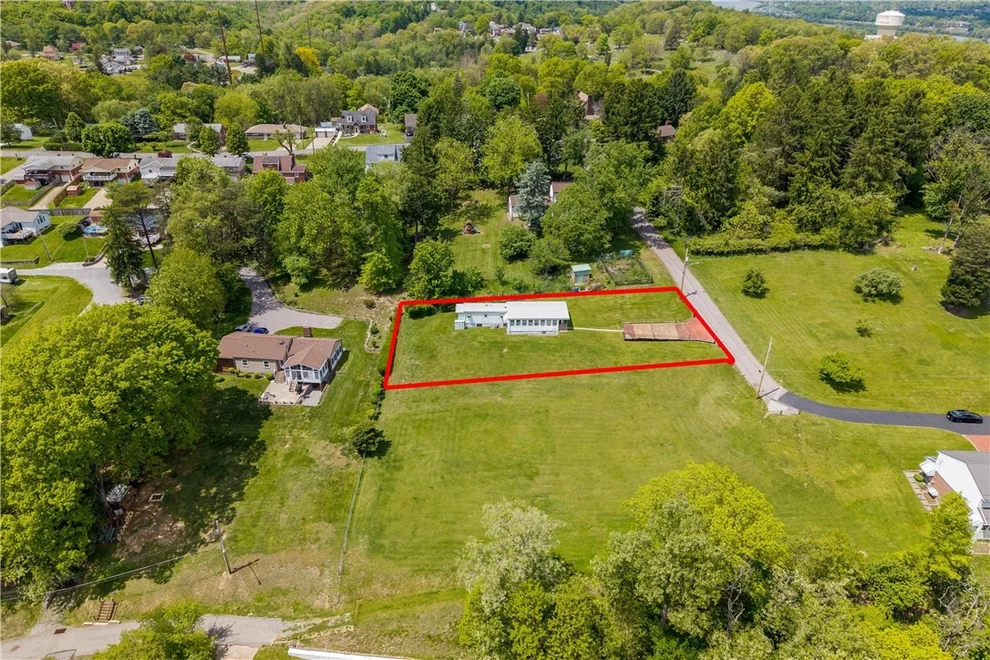 Unit for sale at 1310 Moreland Drive, Moon/Crescent Twp, PA 15108