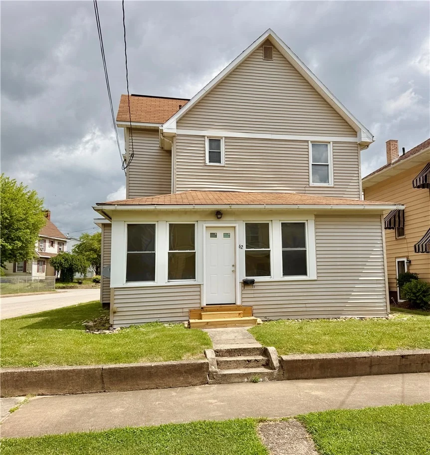 Unit for sale at 62 E Highland Ave, Uniontown, PA 15401