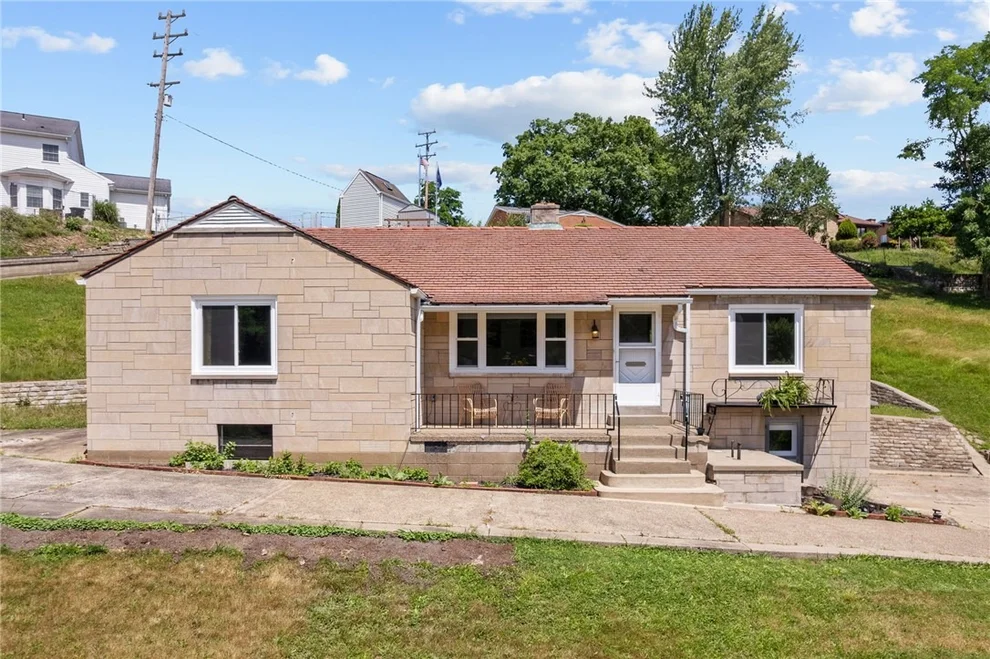 Unit for sale at 55 Lawrence St, Shaler, PA 15209