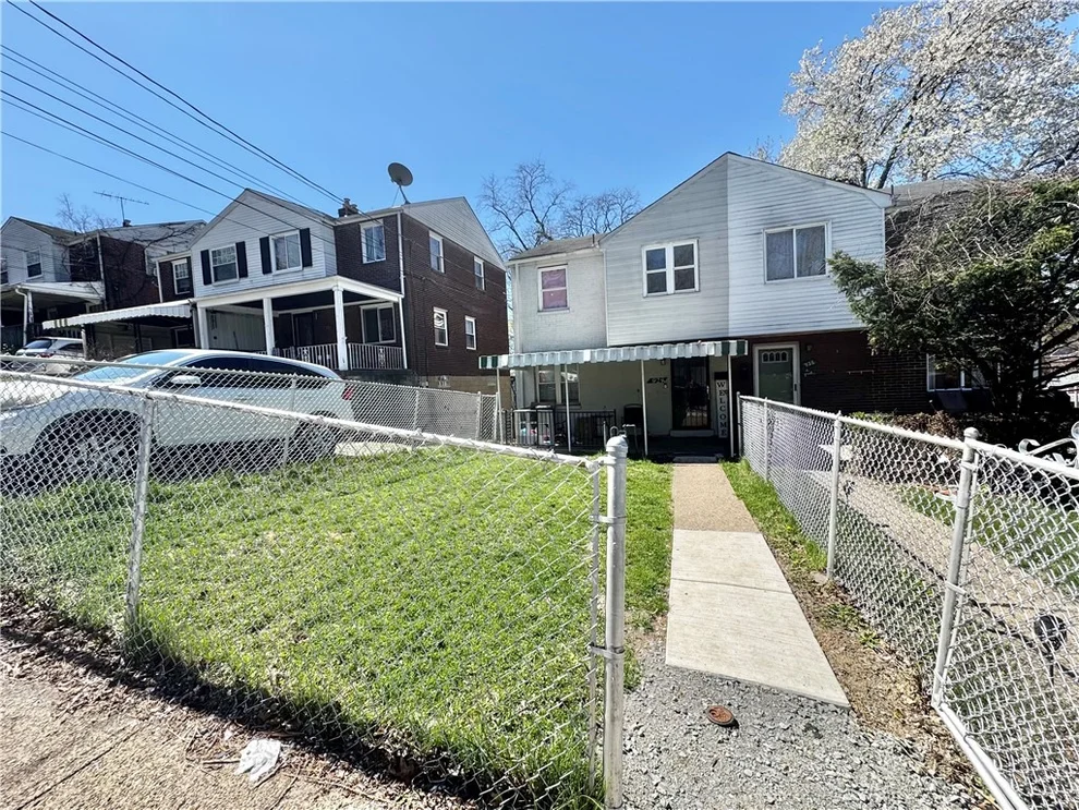 Unit for sale at 928 Woodbine St, Stanton Heights, PA 15201
