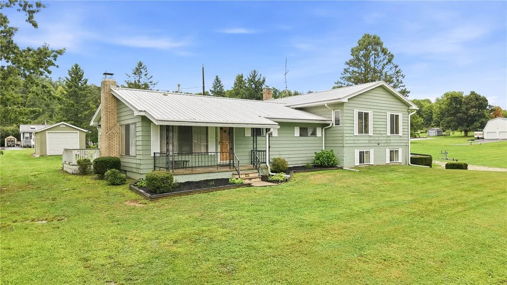 Unit for sale at 1114 Fairlawn Ln, Espyville, PA 16424