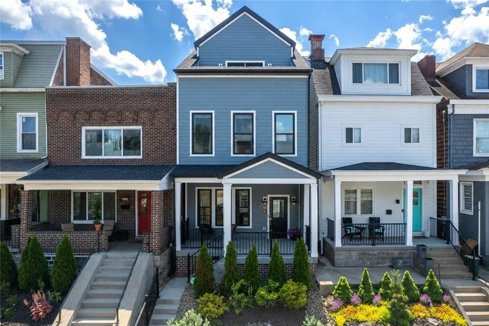 Unit for sale at 5324 Keystone St, Lawrenceville, PA 15201