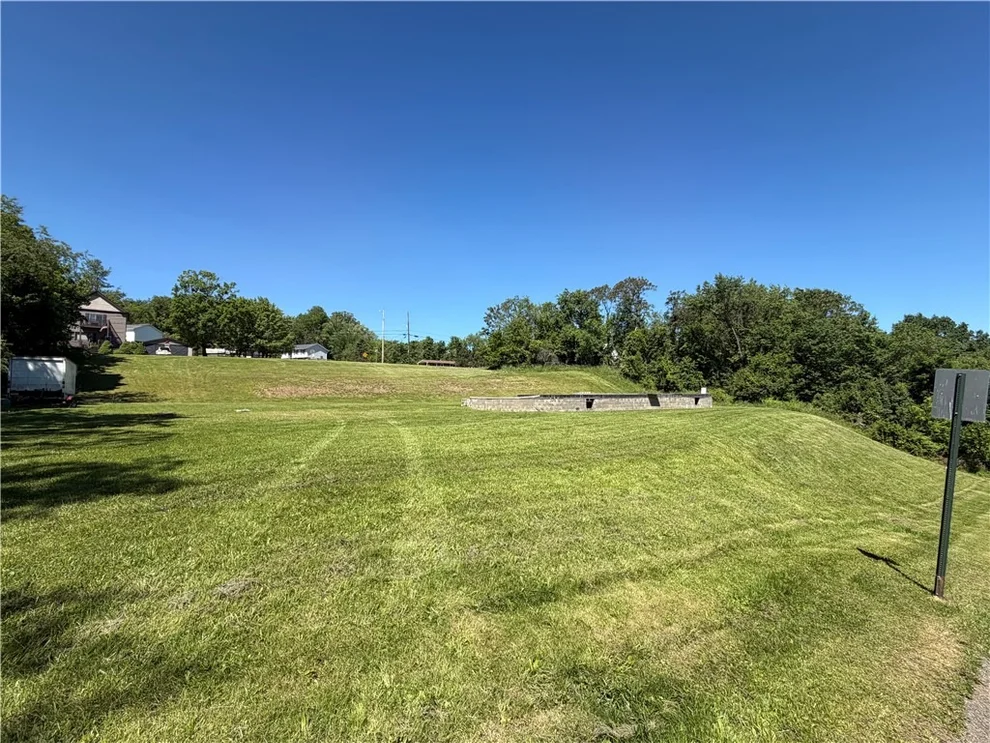 Unit for sale at 1375 Fayette, Donora, PA 15033