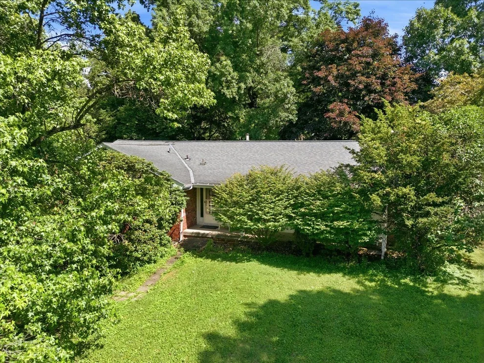 Unit for sale at 115 Meadowvue Drive, Marshall, PA 15090