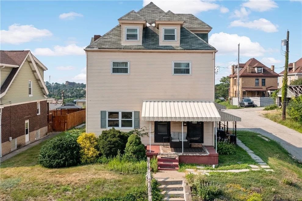 Unit for sale at 102 STEWART AVE, Carrick, PA 15227