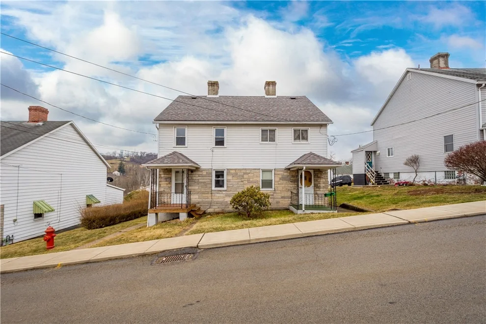 Unit for sale at 21-23 Lincoln Street, Cokeburg, PA 15324